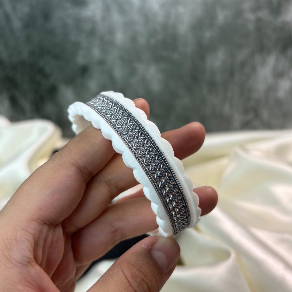 SAKHA BANGLE ( 925 SILVER) - Image 2