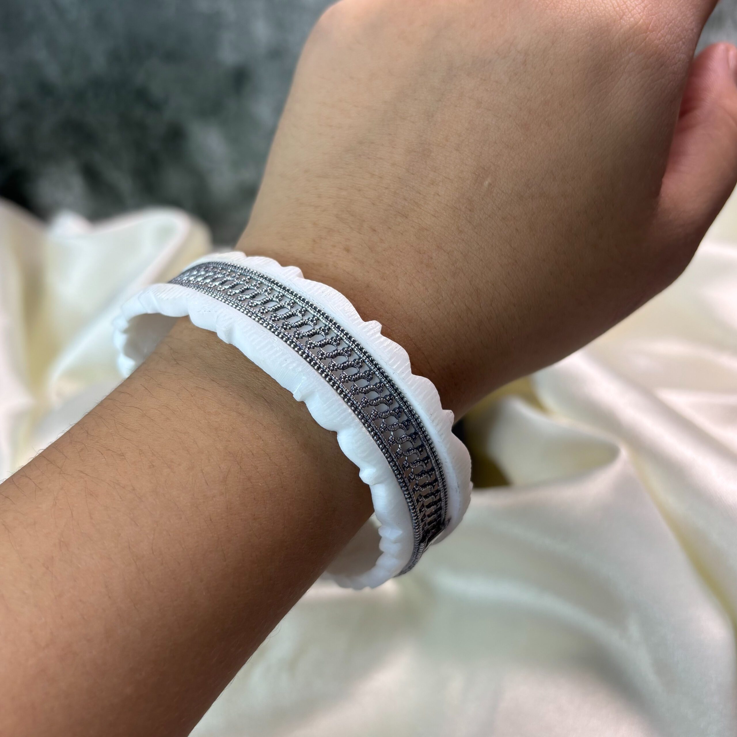 SAKHA BANGLE ( 925 SILVER)