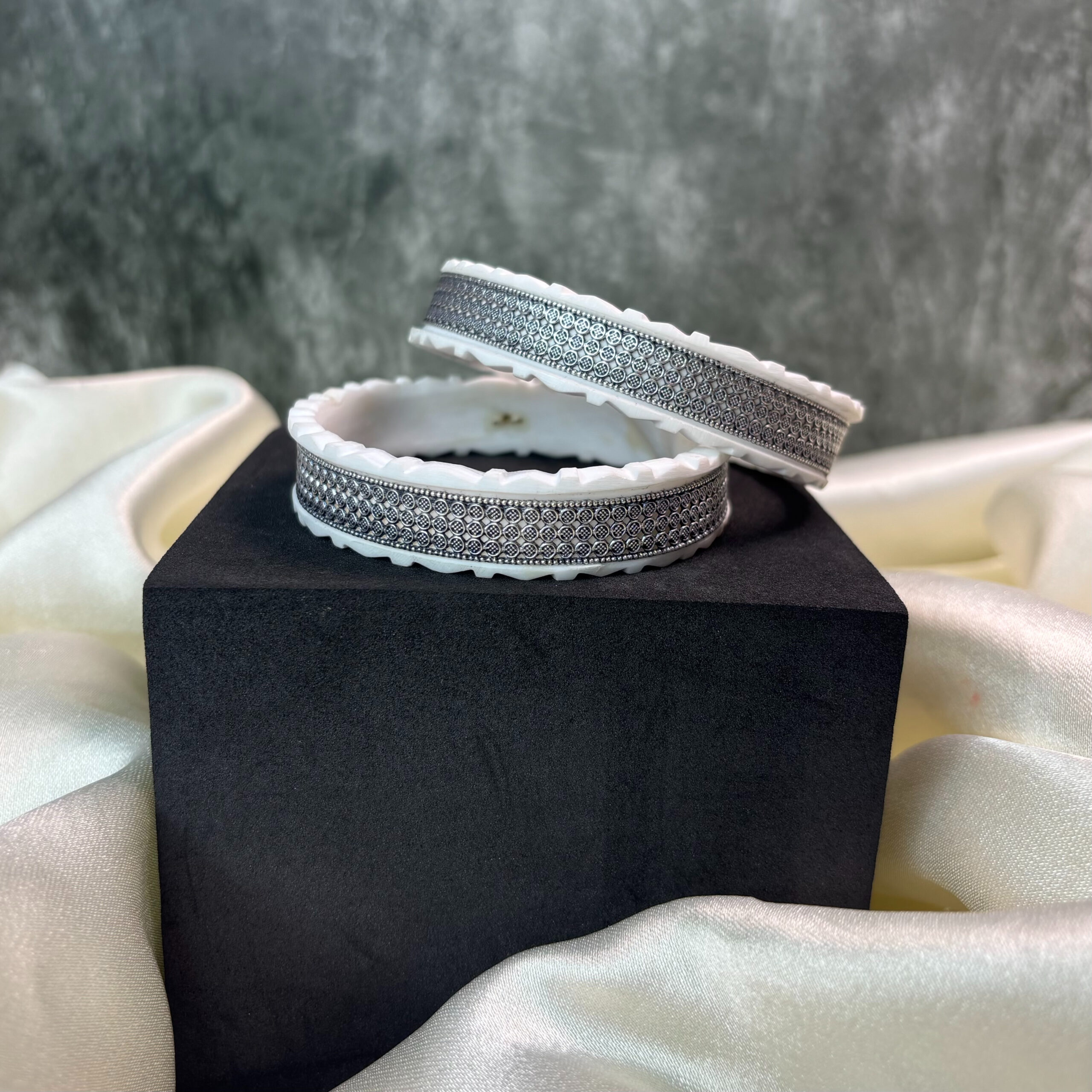 SAKHA BANGLE ( 925 SILVER)