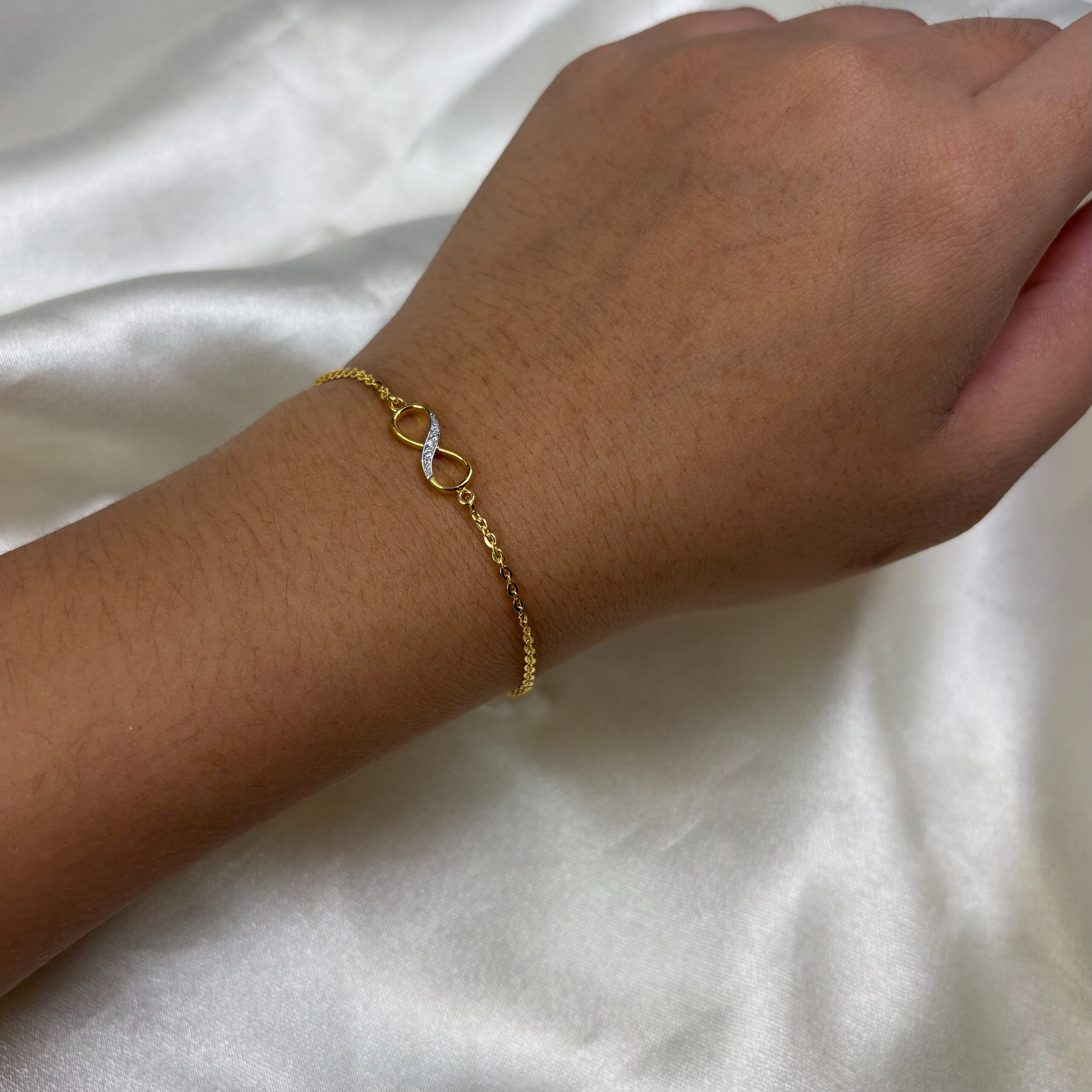 BRACELET ( 9KT GOLD)