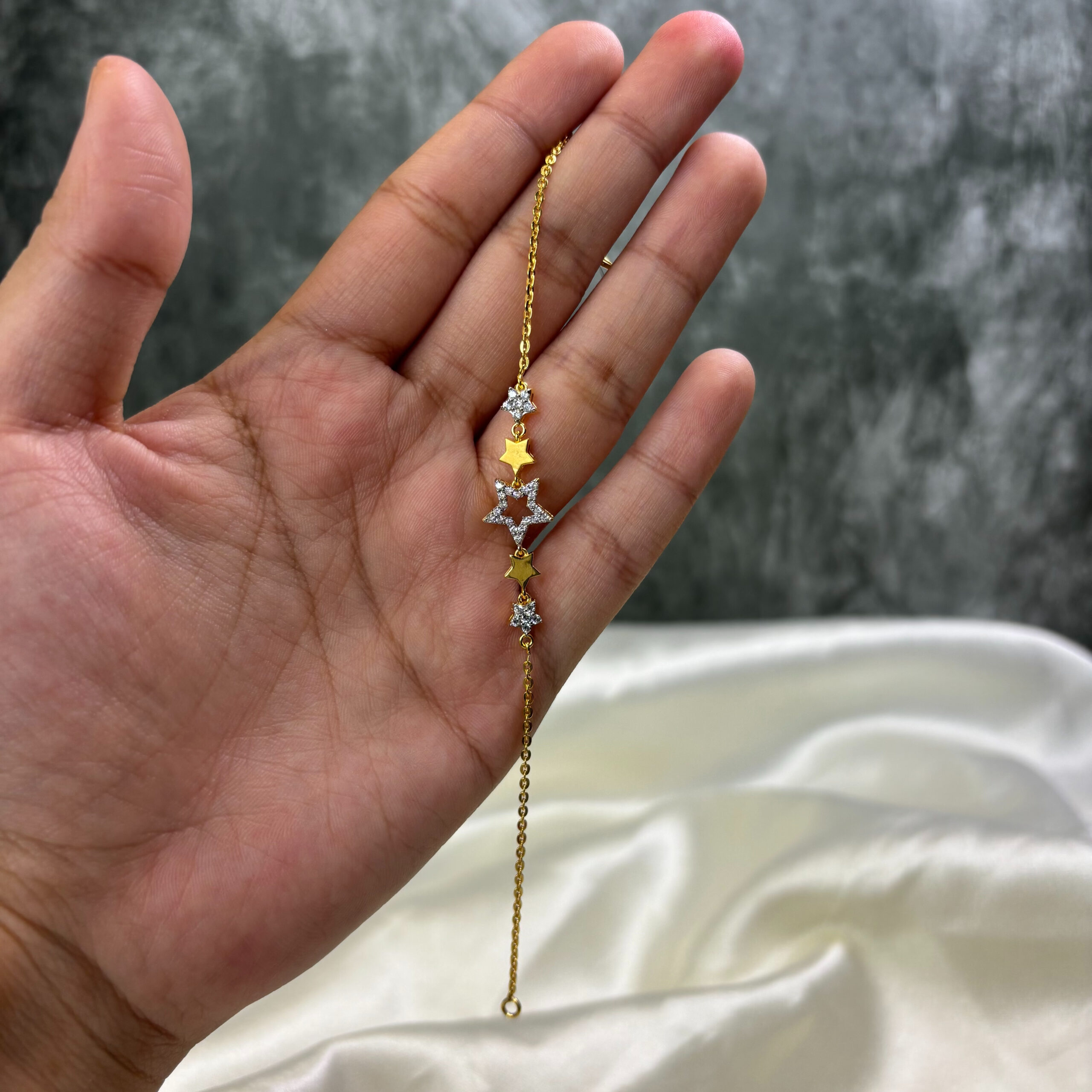 BRACELET ( 9KT GOLD)