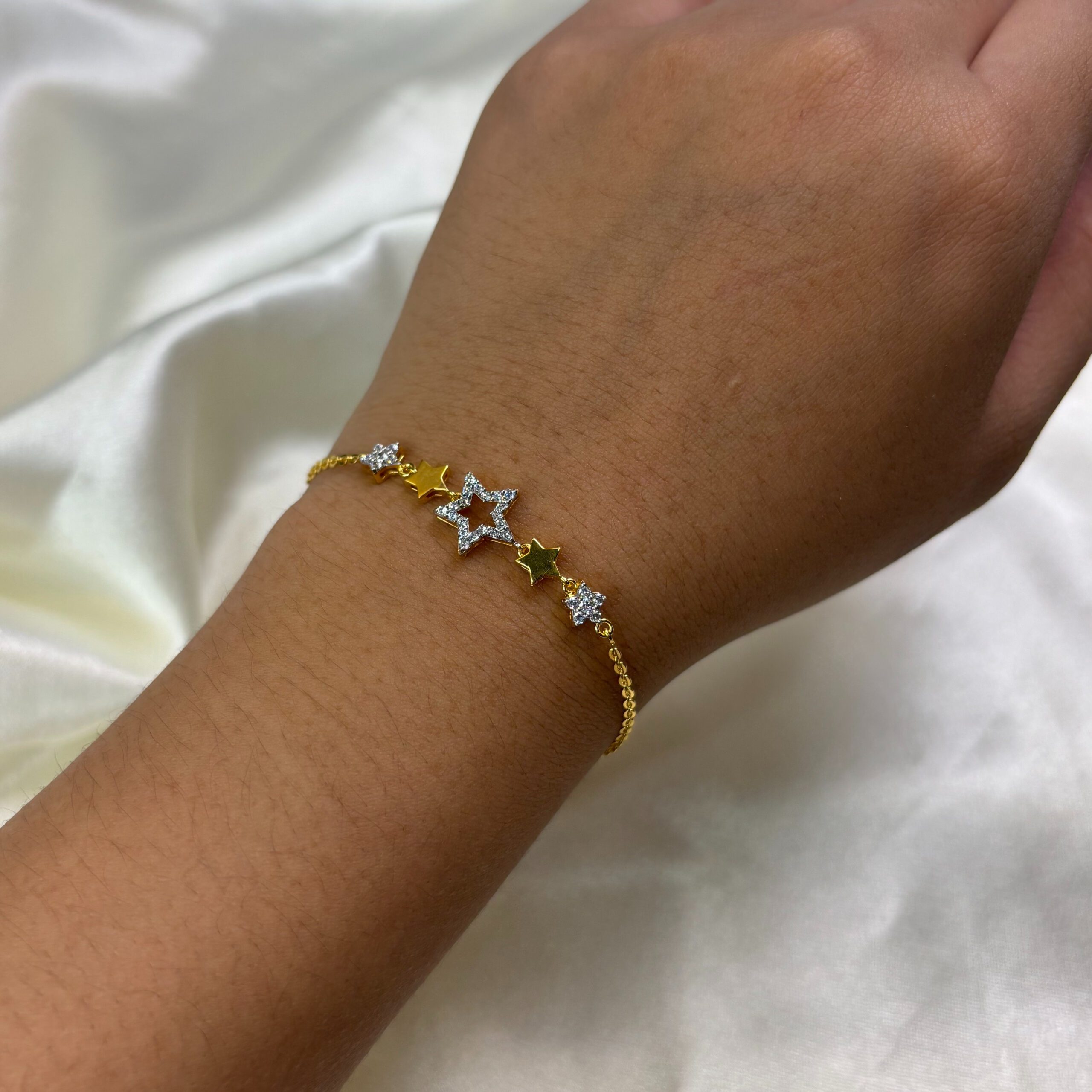 BRACELET ( 9KT GOLD)