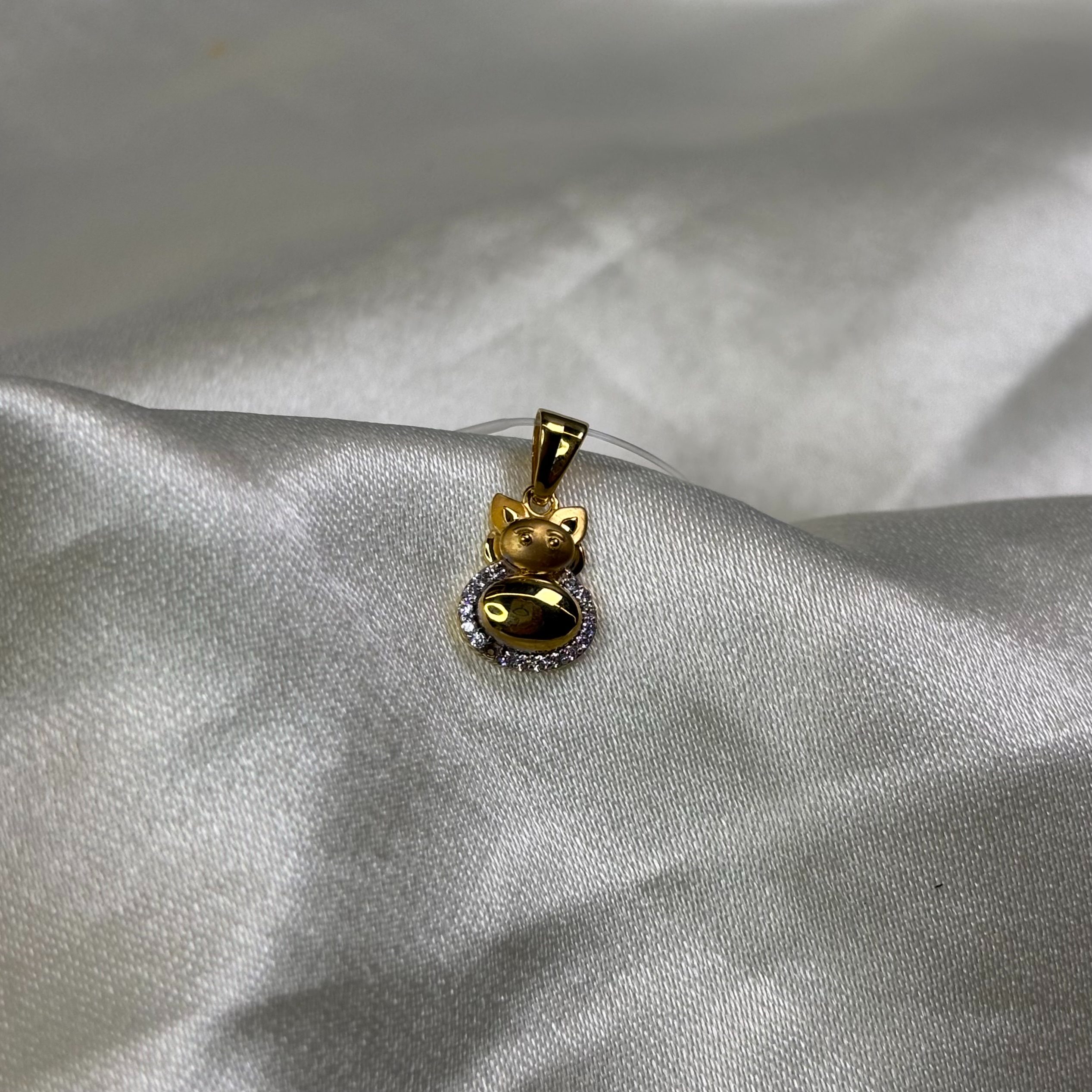 PENDENT ( 9KT GOLD)