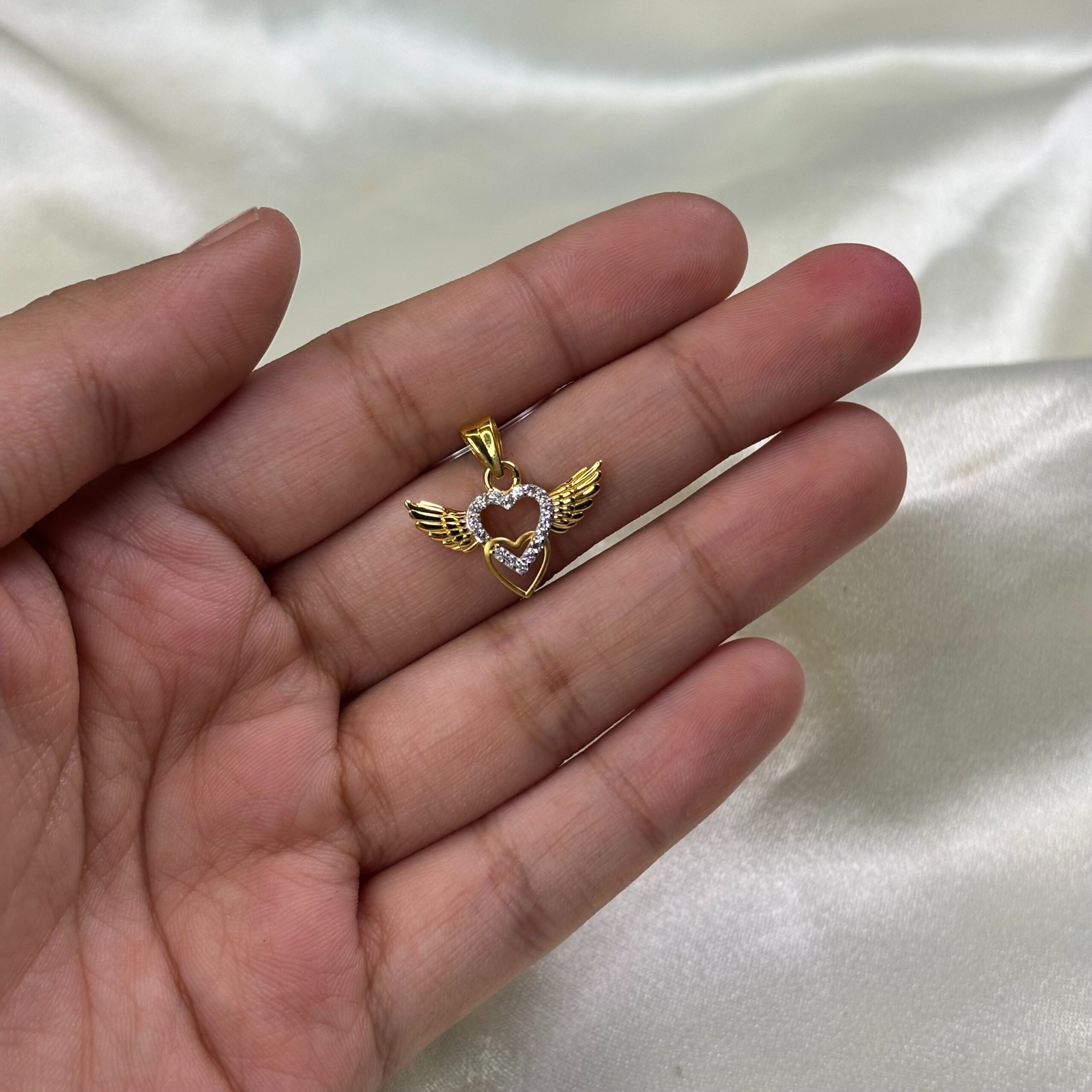 PENDENT ( 9KT GOLD)
