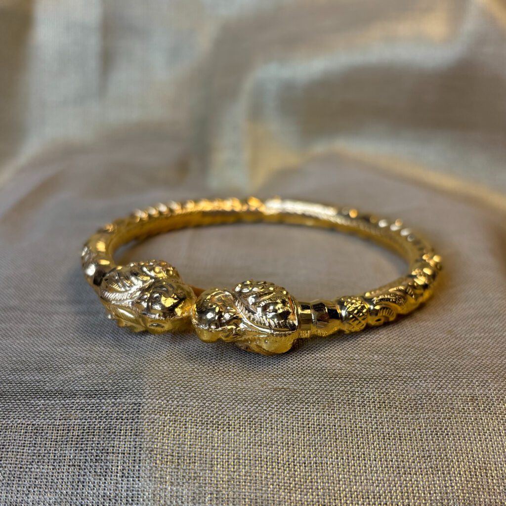 LADIES BANGLE ( 22KT GOLD) - Image 3