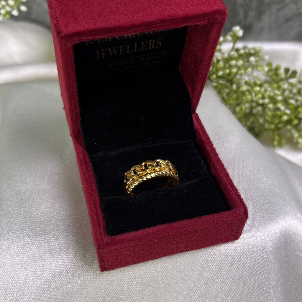 LADIES RNG ( 18KT GOLD) - Image 2