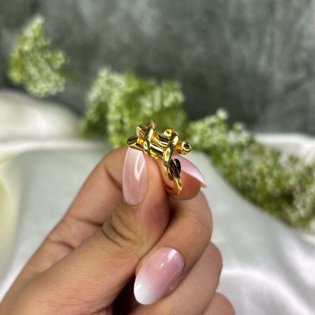 LADIES RING ( 18KT GOLD) - Image 3