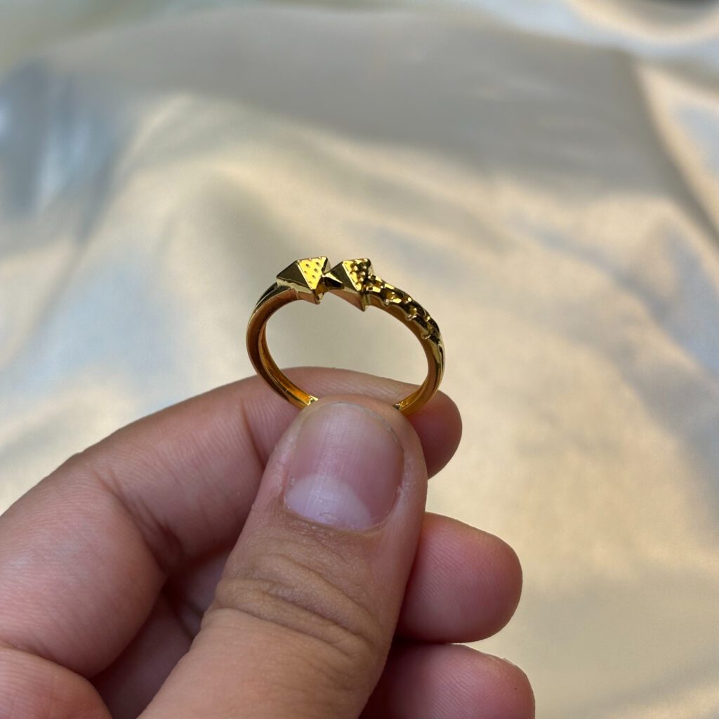 LADIES RING ( 18KT GOLD) - Image 3