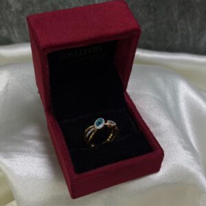 LADIES RING ( 18KT GOLD)