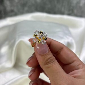 LADIES RING ( 18KT GOLD) - Image 3