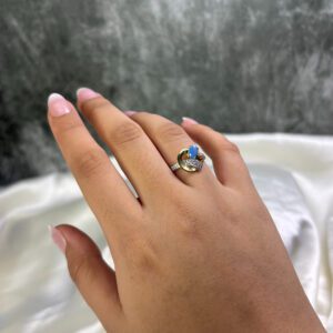 LADIES RING ( 18KT GOLD)