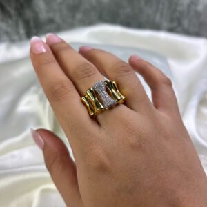LADIES RING ( 18KT GOLD)