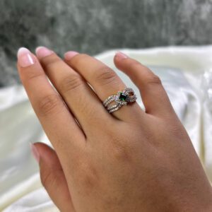 LADIES RING ( 18KT GOLD)