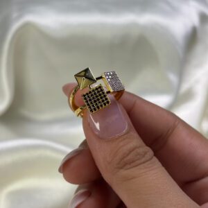 LADIES RING ( 18KT GOLD) - Image 3