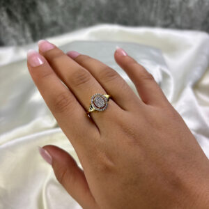 LADIES RING ( 18KT GOLD)