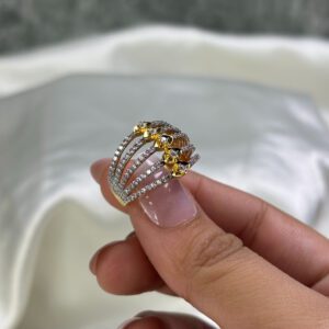 LADIES RING ( 18KT GOLD) - Image 3