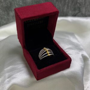 LADIES RING ( 18KT GOLD) - Image 2
