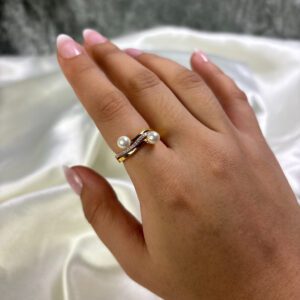 LADIES RING ( 18KT GOLD)